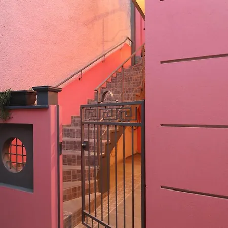 House Fouxia